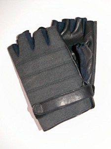 SP-10: Rękawice specjalnego przeznaczenia